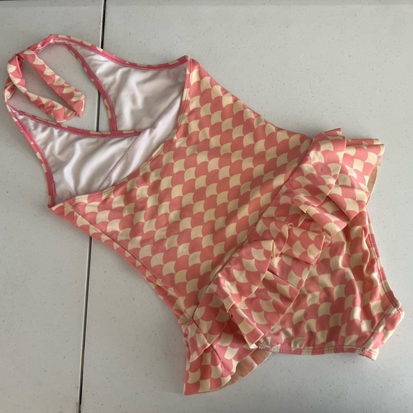 Hanna Andersson Girls Halter Swimsuit One Piece Fish Scale Skirted PinkCream 140 - Picture 6 of 10